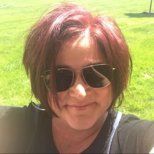 Meet your Posher, Ivette